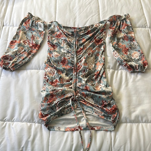 Floral dress size large - Picture 1 of 1